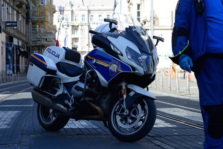 Slika /2020/policijski motocikl.jpg